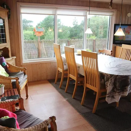 Neele - 550m From The Sea By Interhome